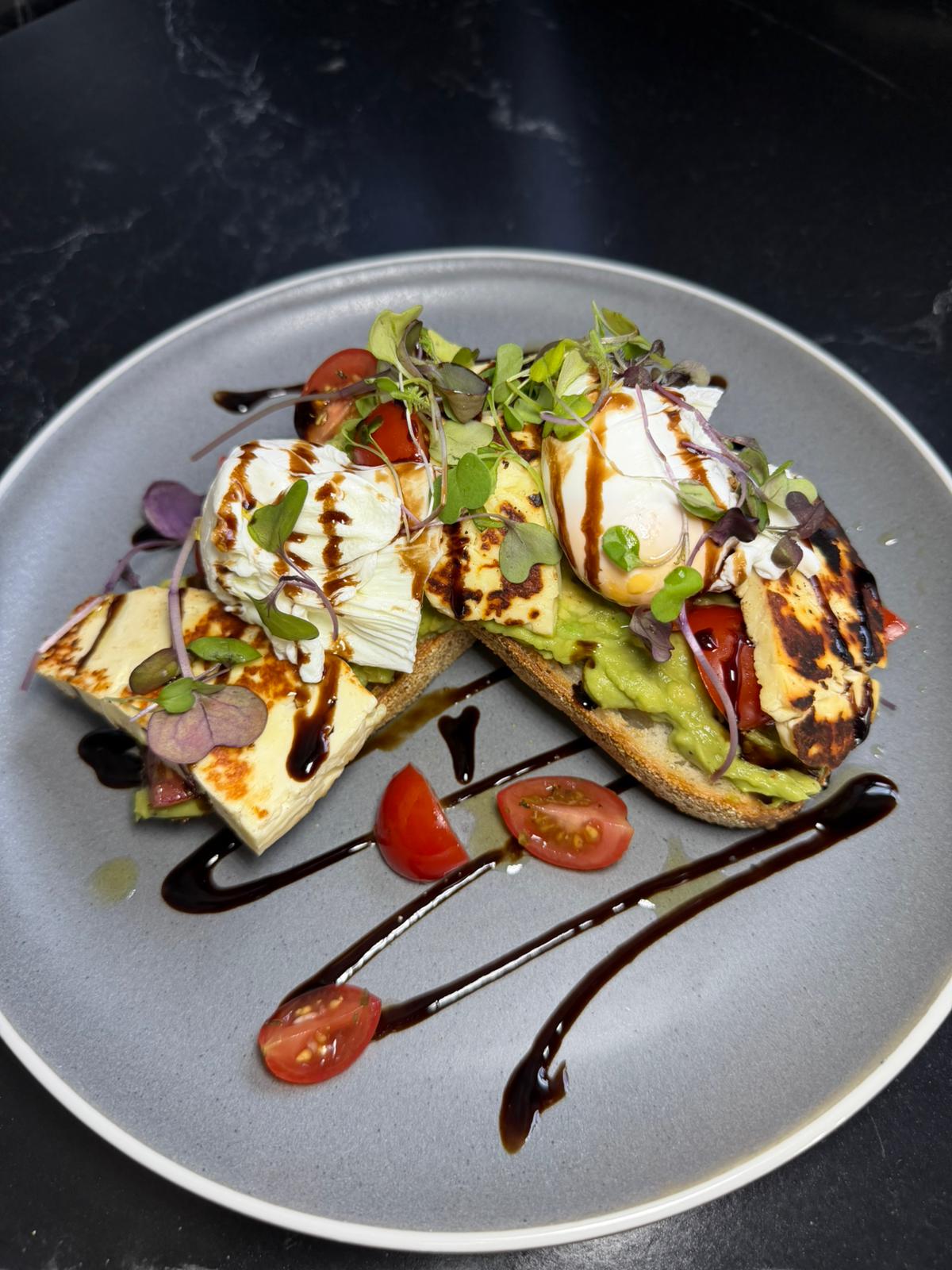 Halloumi Bruschetta Toast